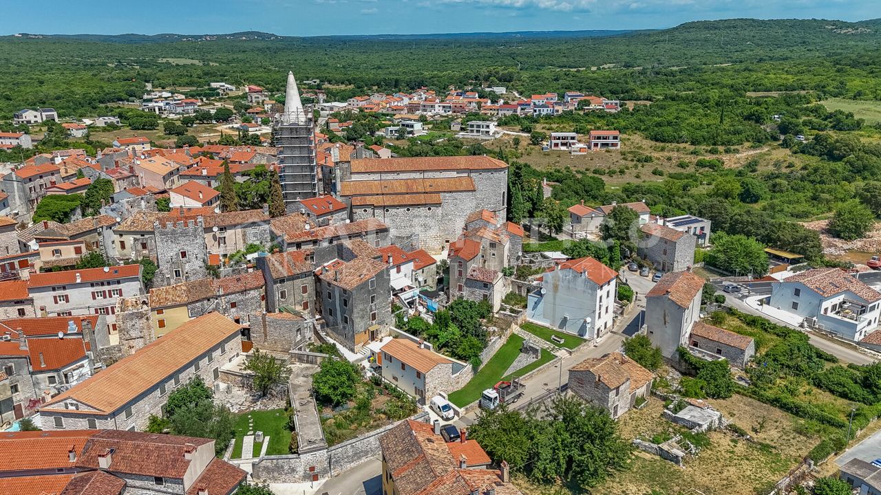 Kuća u Balama, 200m², 4 sobe