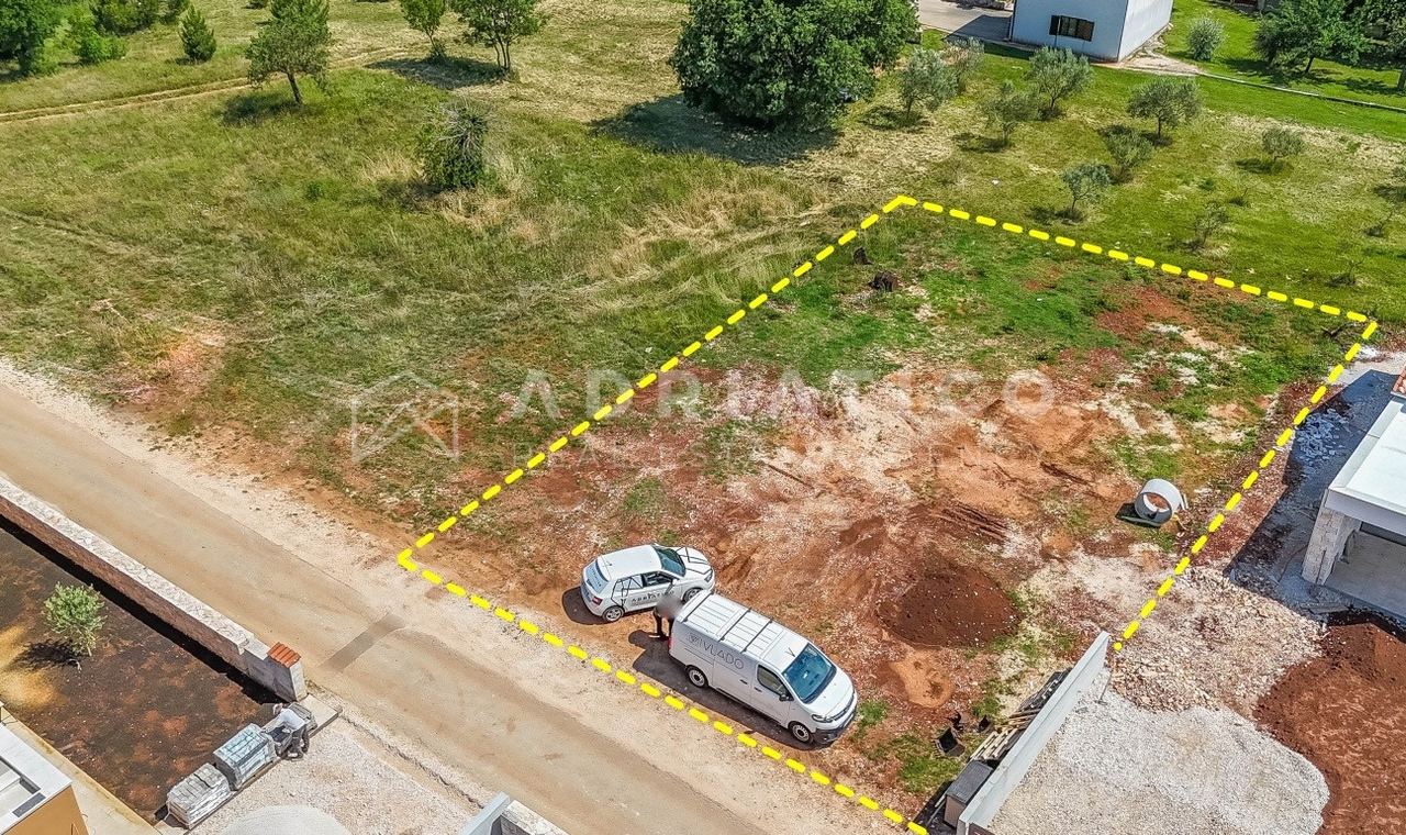 Zemljište u Svetvinčenat, 845m²