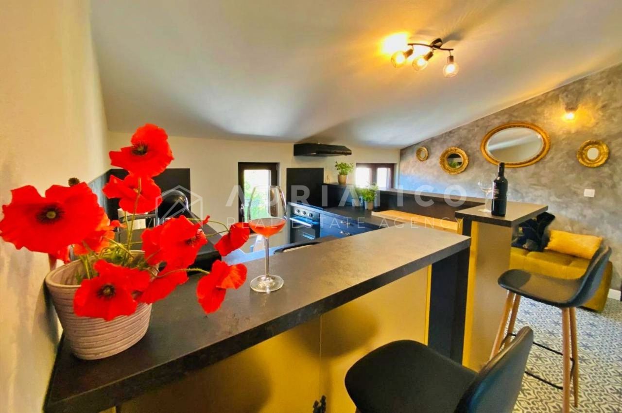 Stan u Rovinj, 76m², 3 sobe