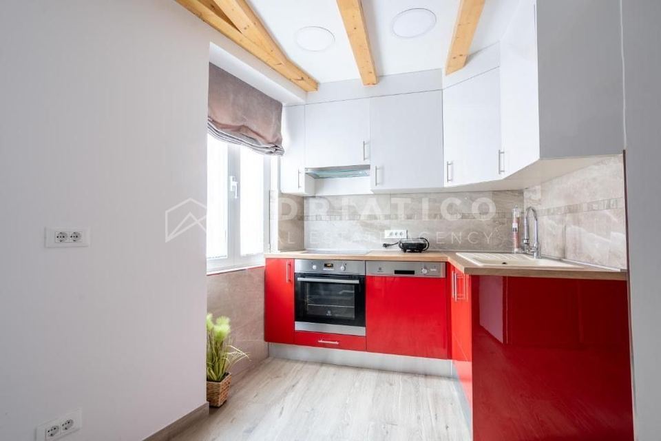 Stan u Rovinj, 58m², 2 sobe